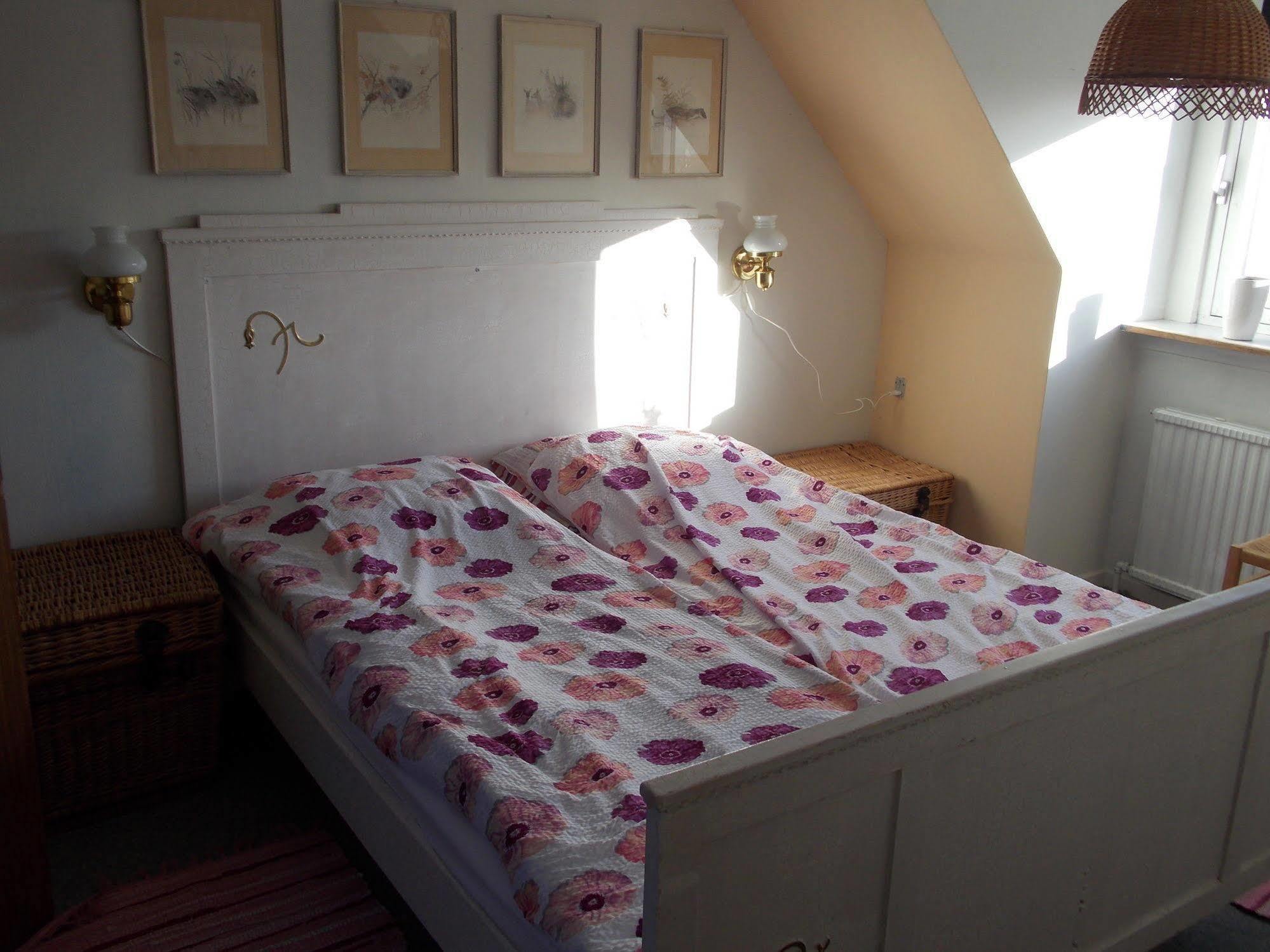 Nygammelso Bed & Breakfast สไต ภายนอก รูปภาพ